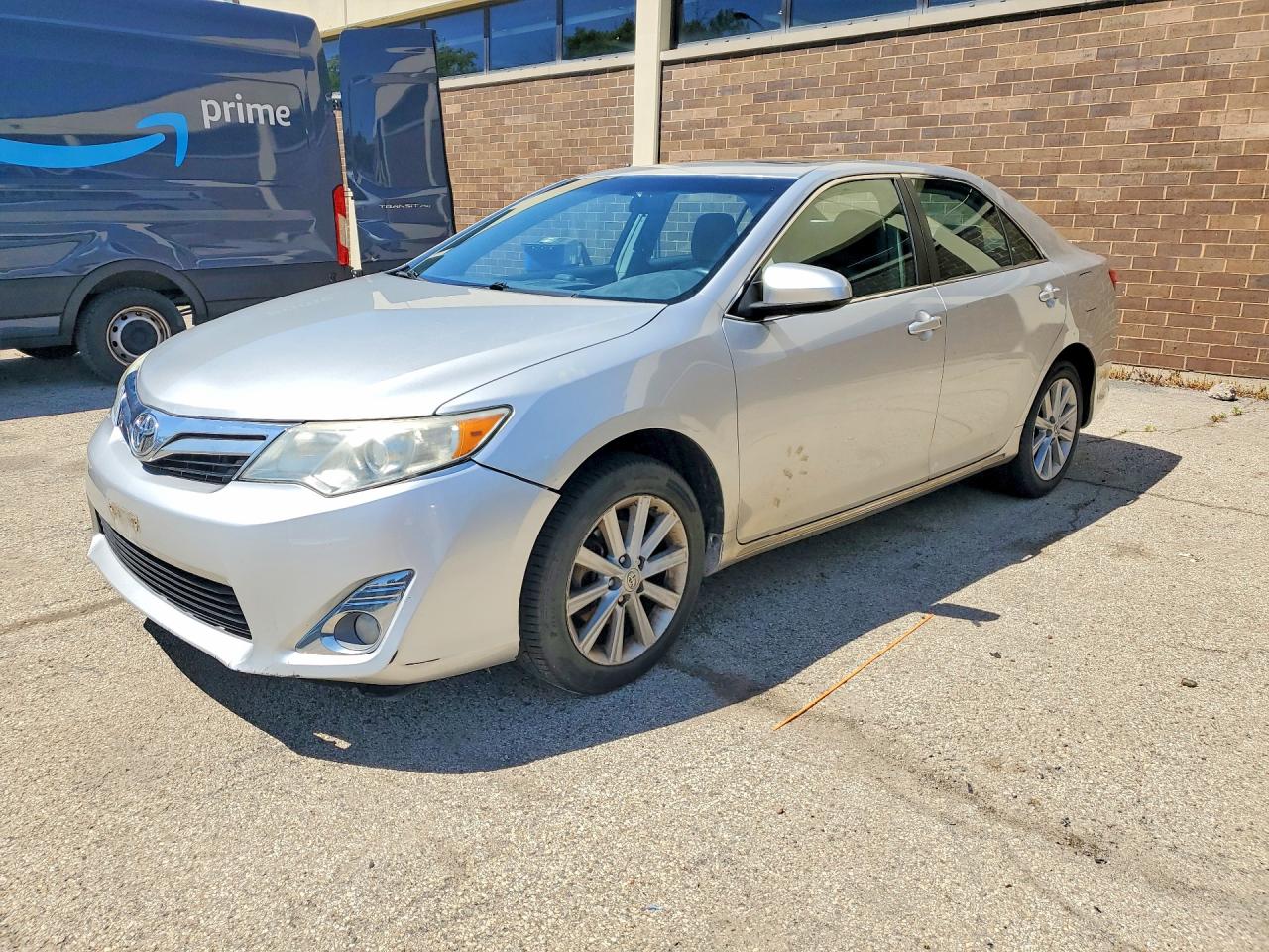 Salvage Toyota Camry Image