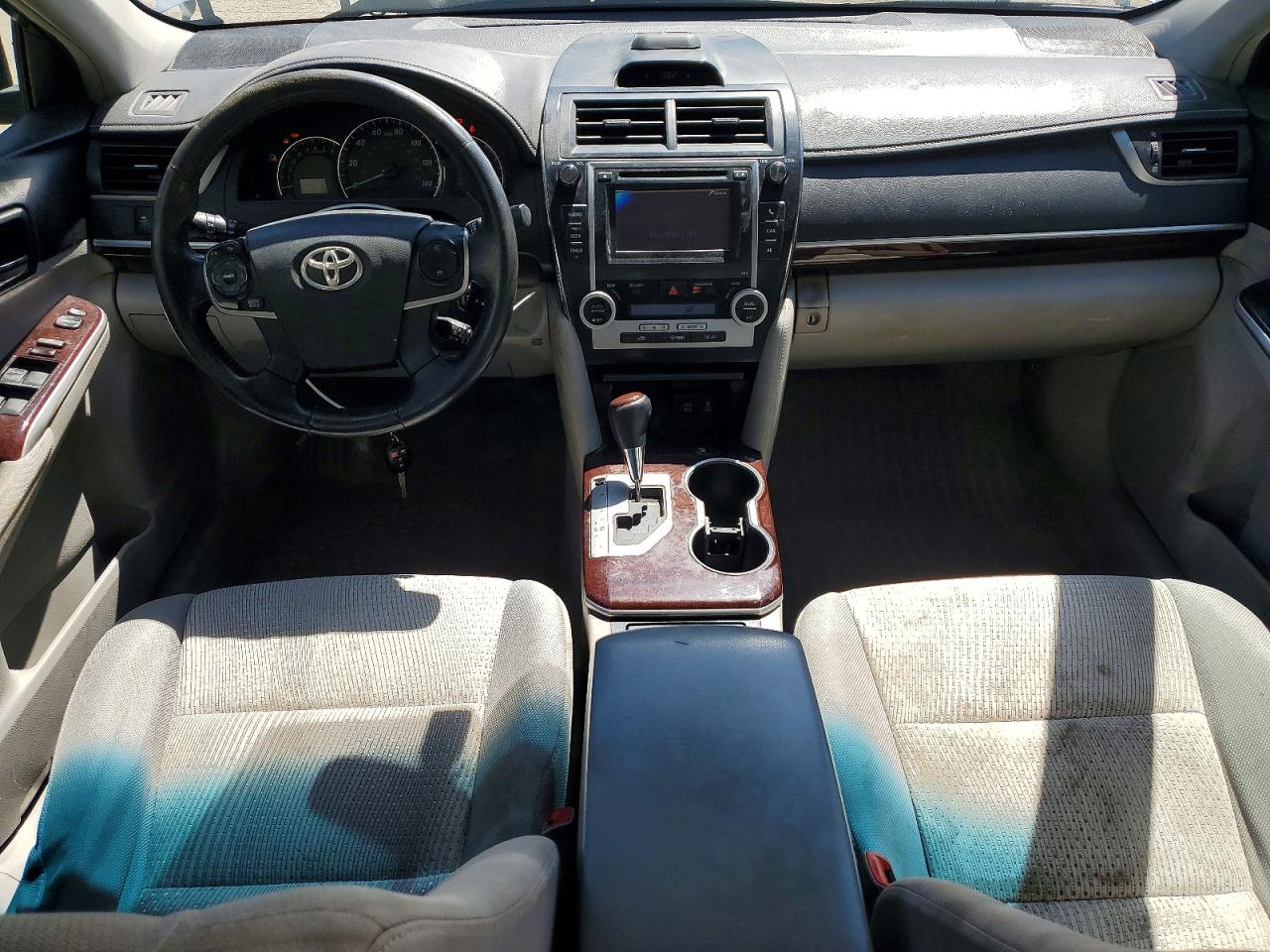 Toyota Camry Xle