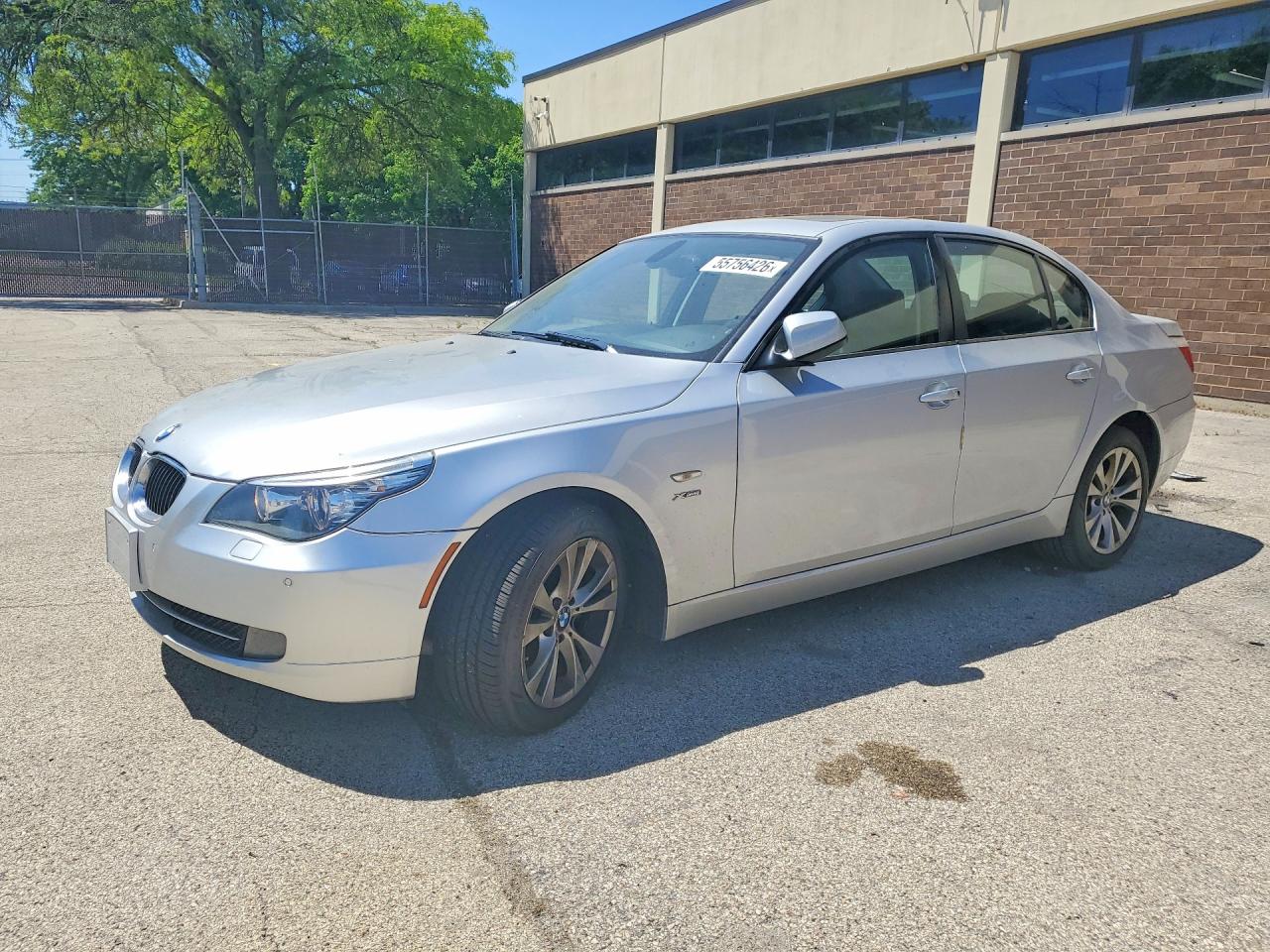 Salvage BMW 5 Series Image