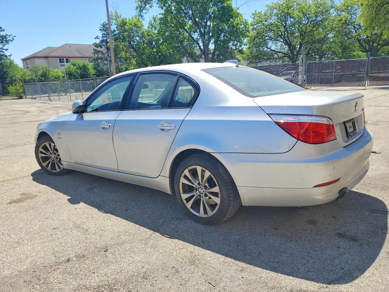 BMW 5 Series Xi