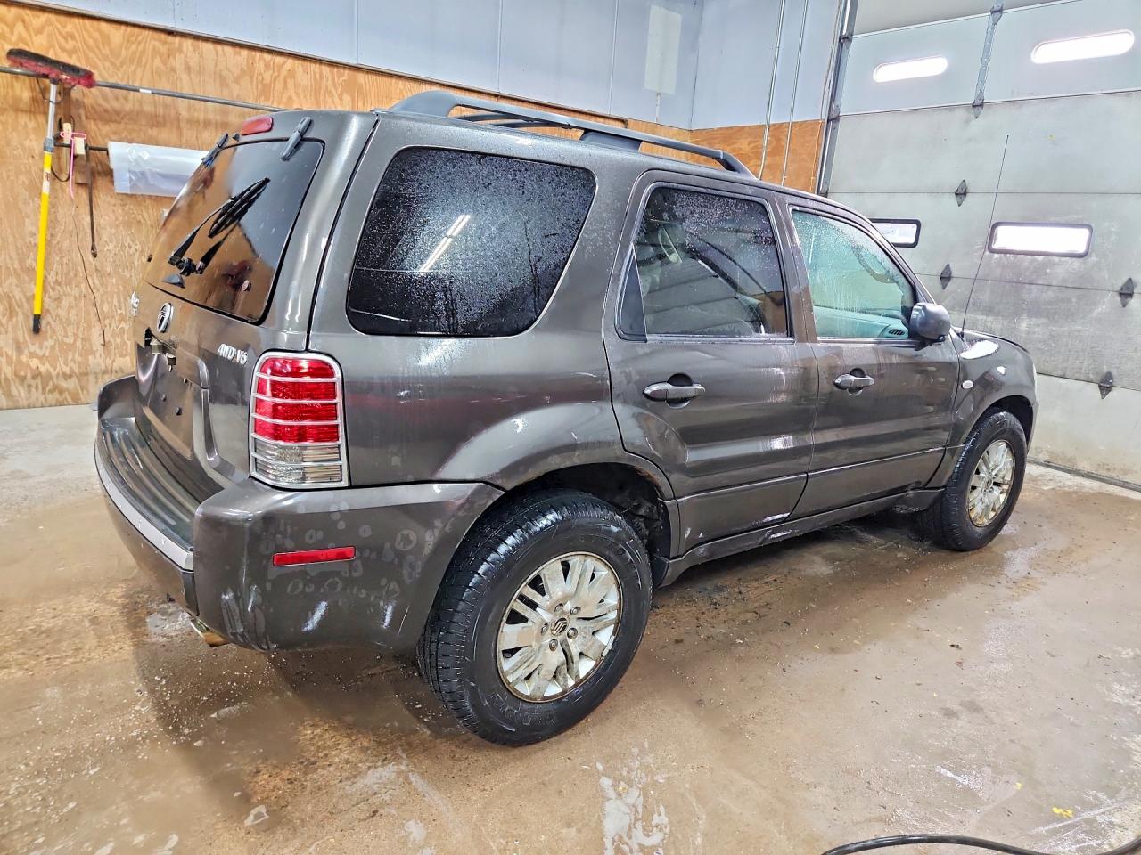 Mercury Mariner