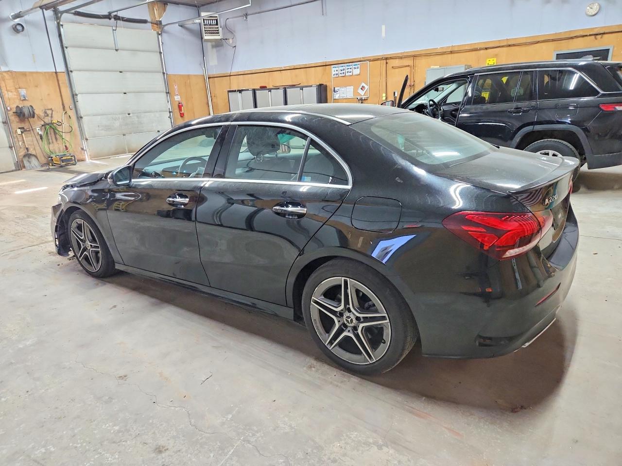Mercedes-Benz A-Class 220 4matic