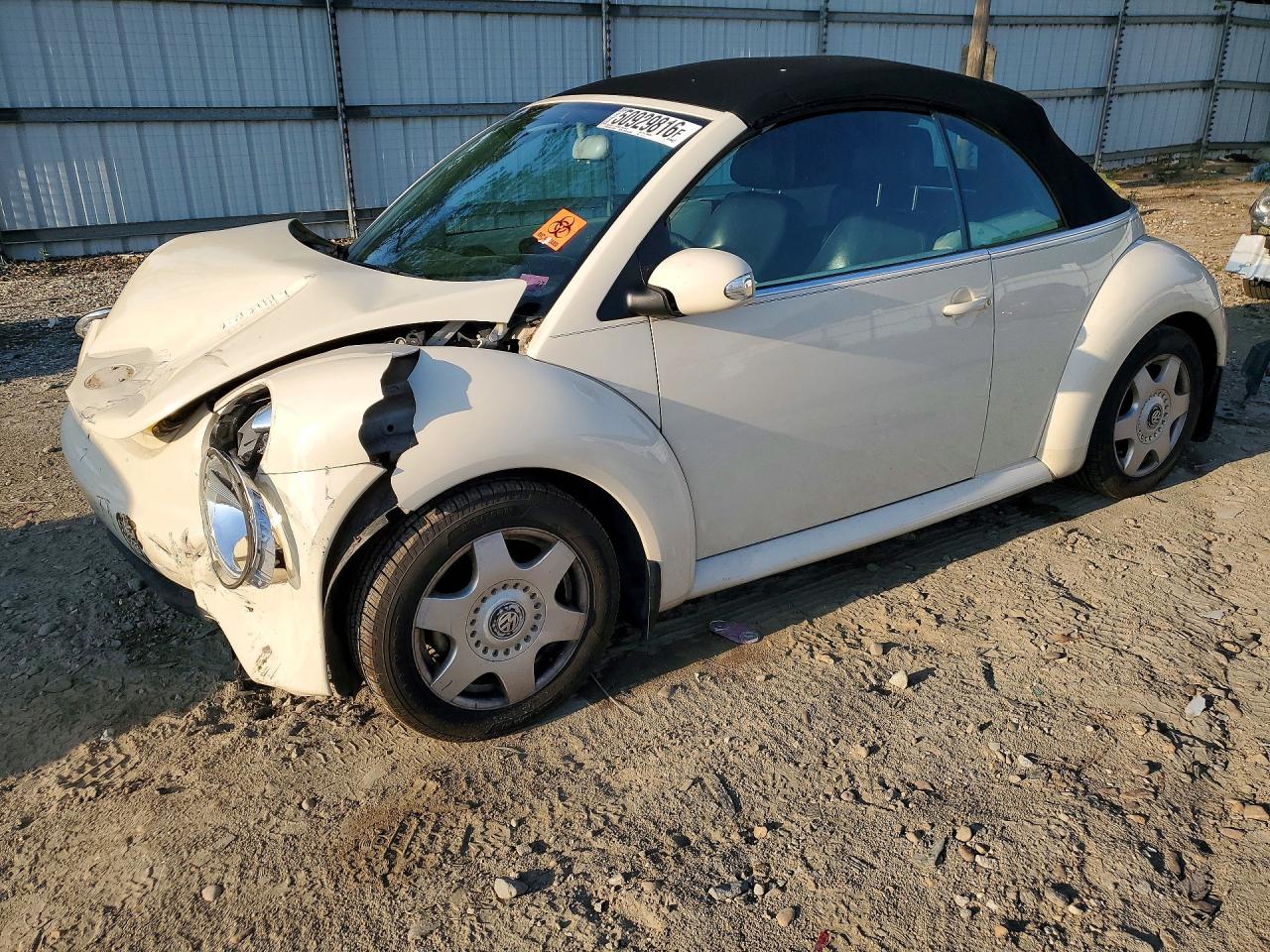 Salvage Volks Beetle Image