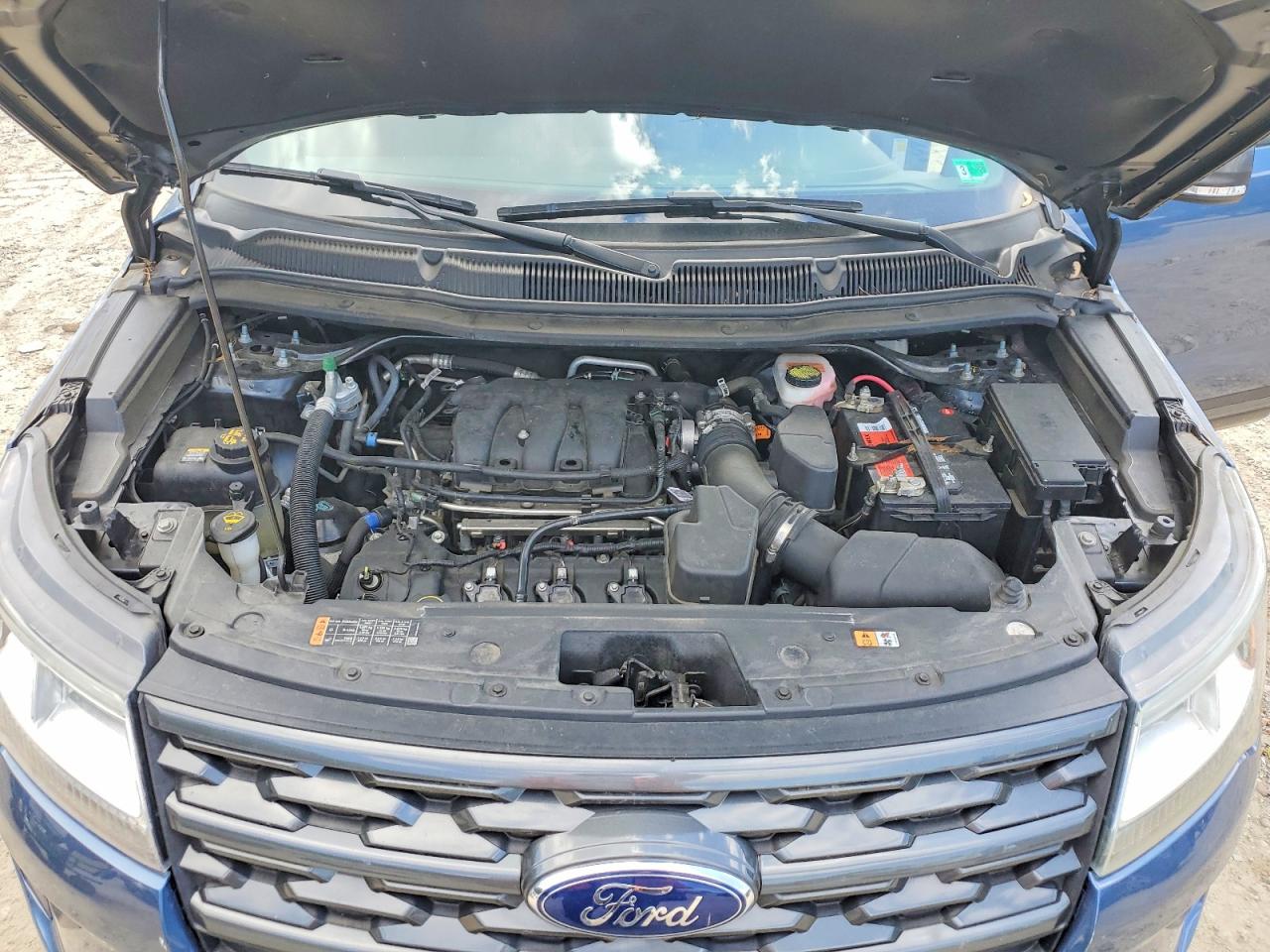 Ford Explorer Xlt