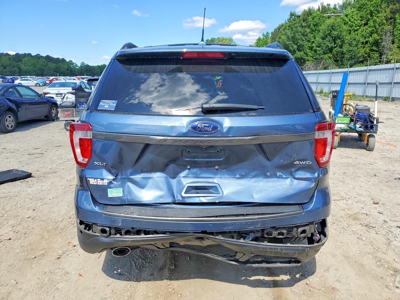 Ford Explorer Xlt