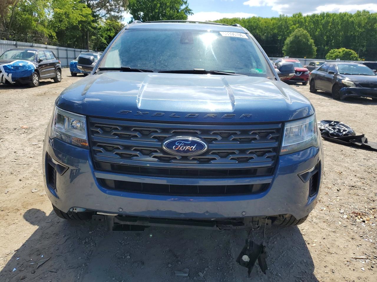 Ford Explorer Xlt