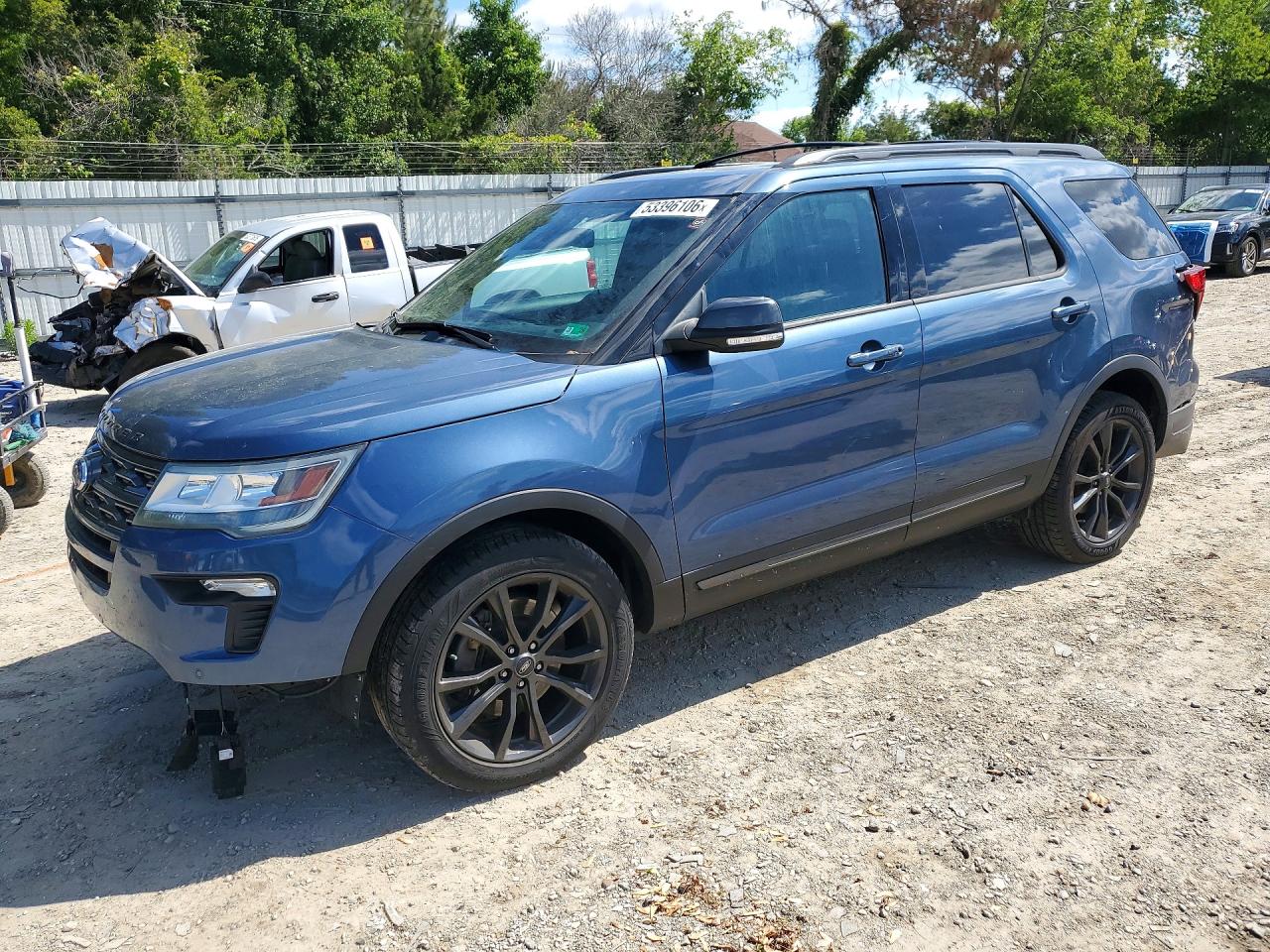 Salvage Ford Explorer Image