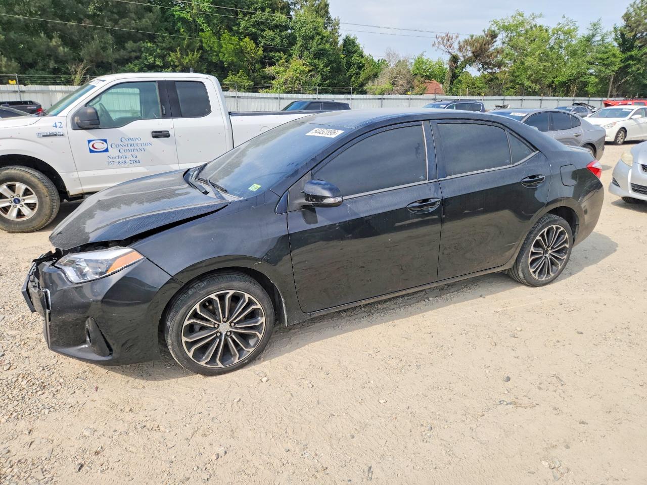 Salvage Toyota Corolla Image