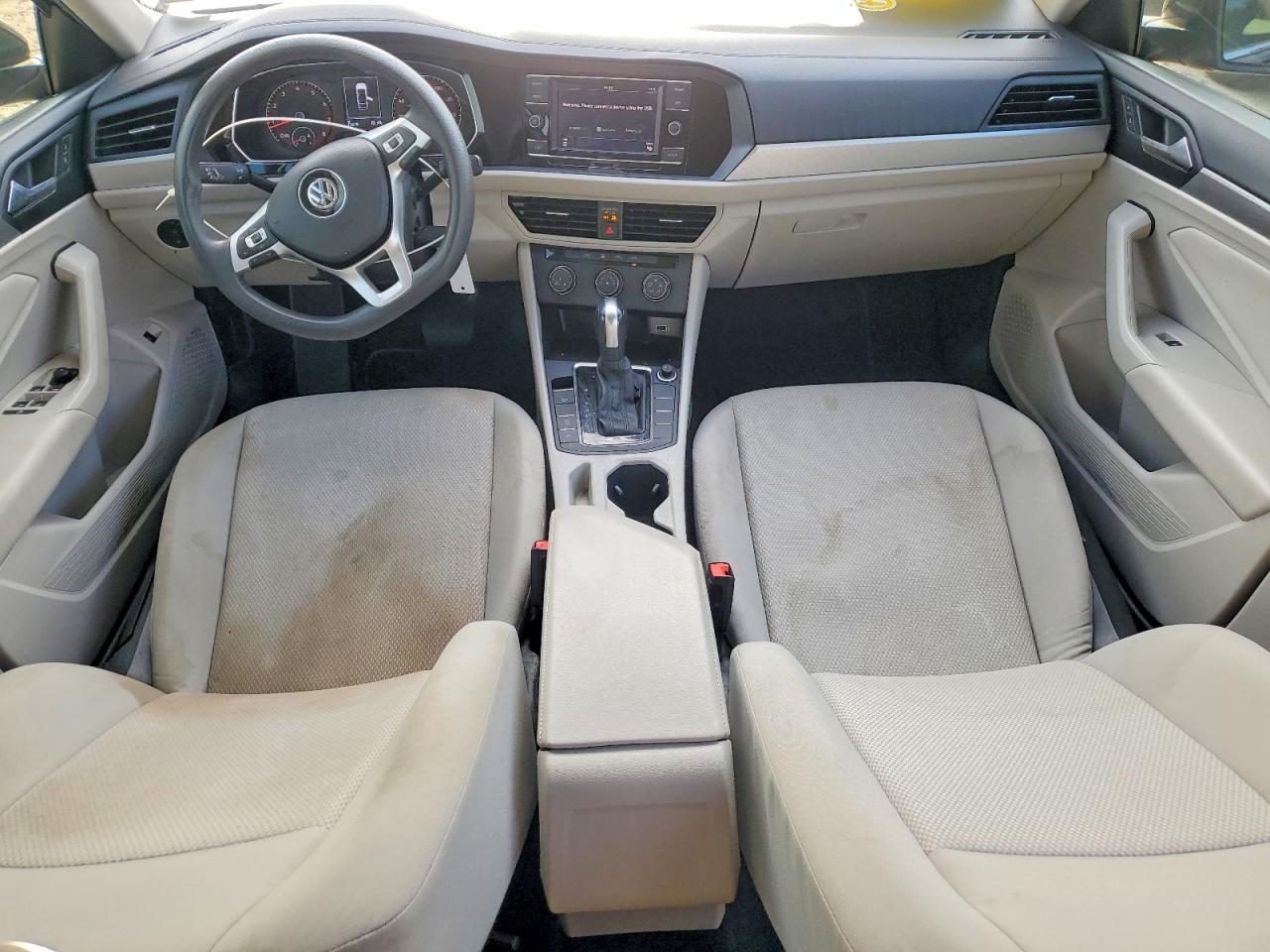 Volkswagen Jetta S