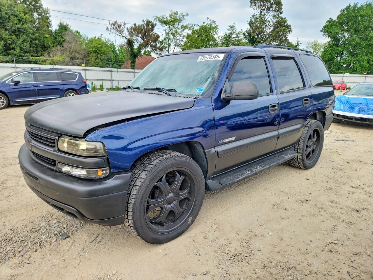 Salvage Chevrolet Tahoe Image