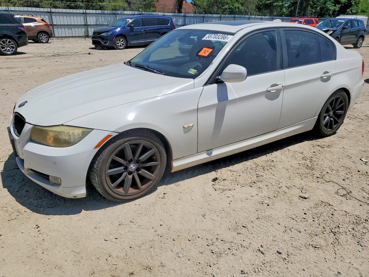 Salvage BMW 3 Series Image