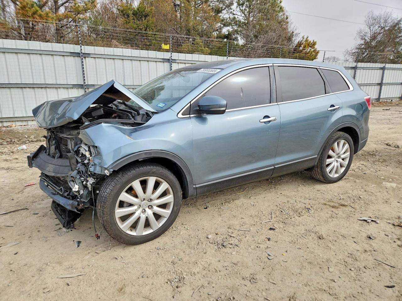 Salvage Mazda Cx Image