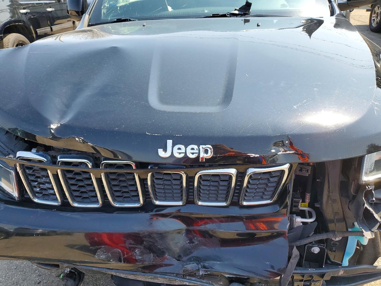 Jeep Cherokee Laredo
