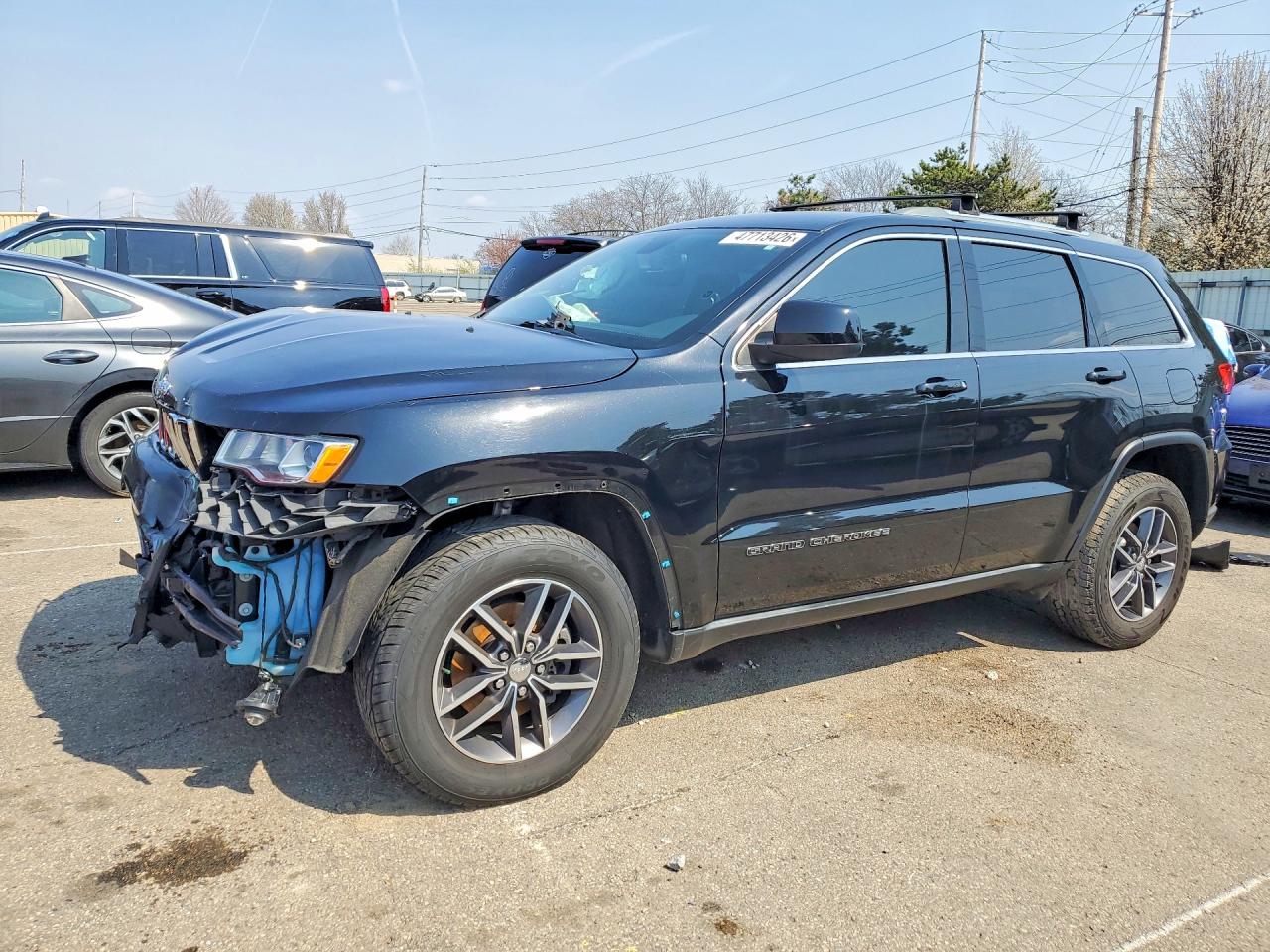 Salvage Jeep Cherokee Image