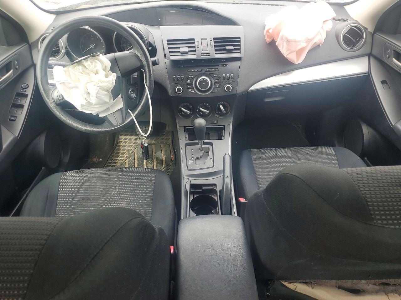 Mazda 3 I