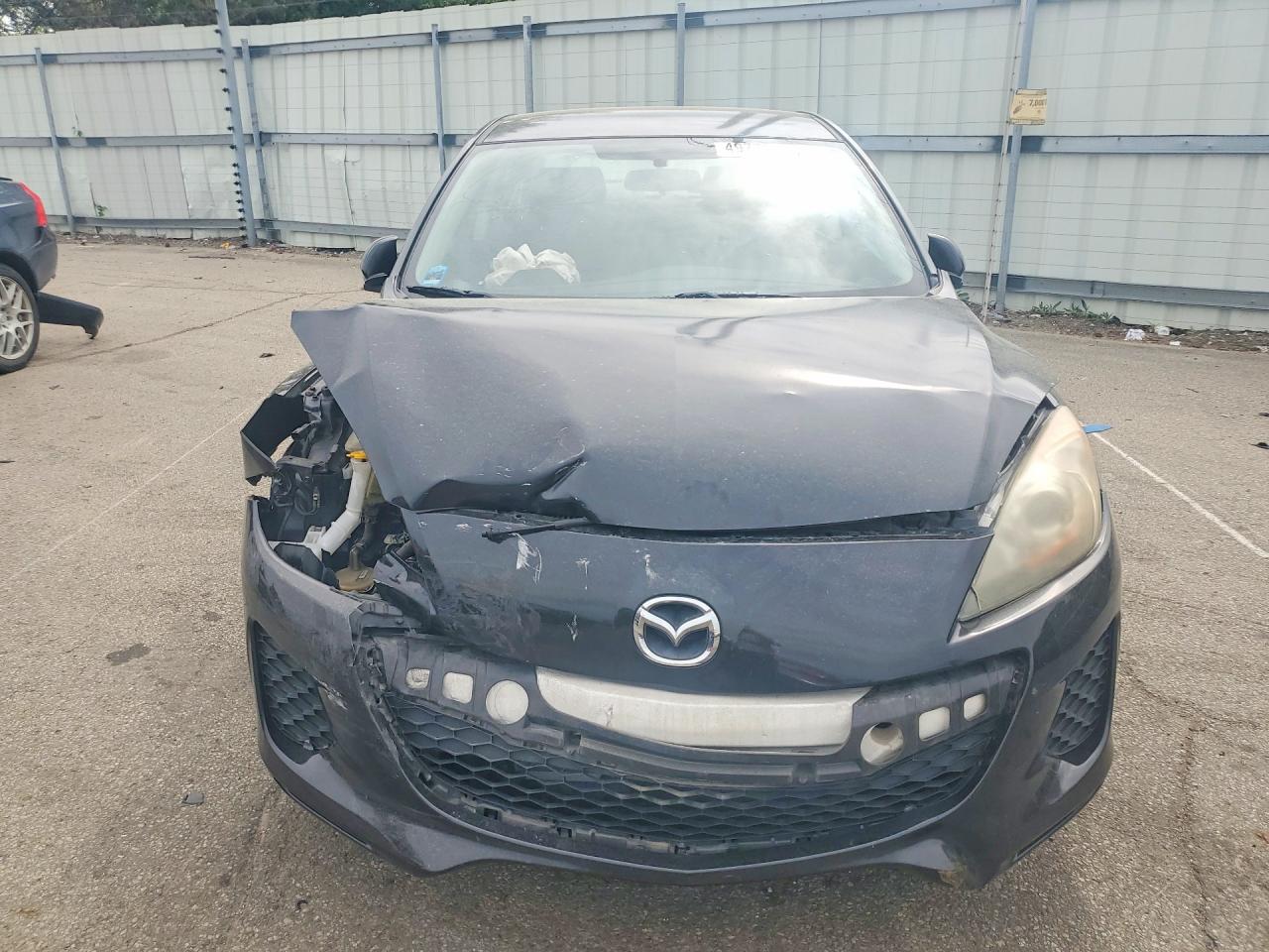Mazda 3 I