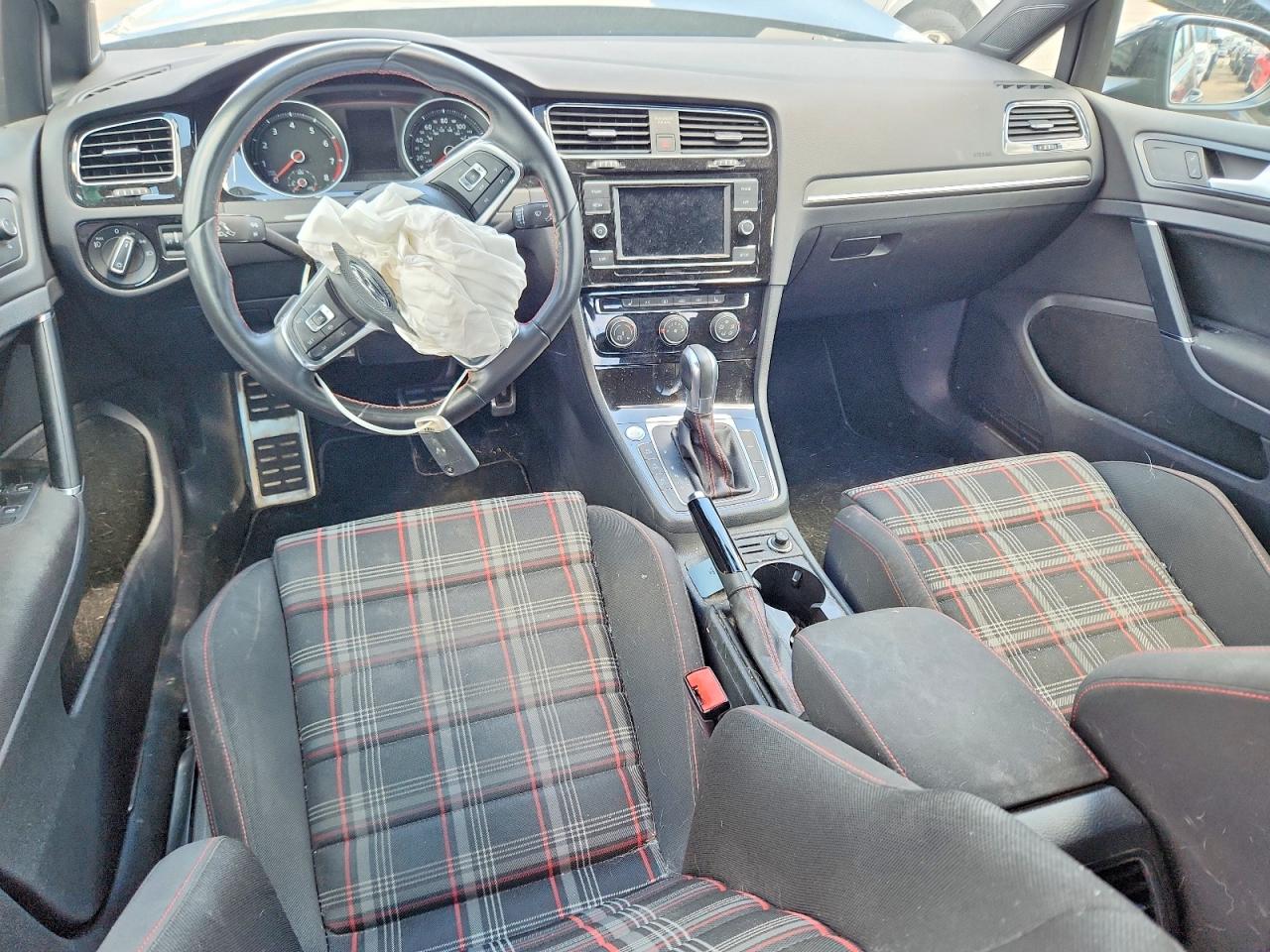 Volkswagen GTI S