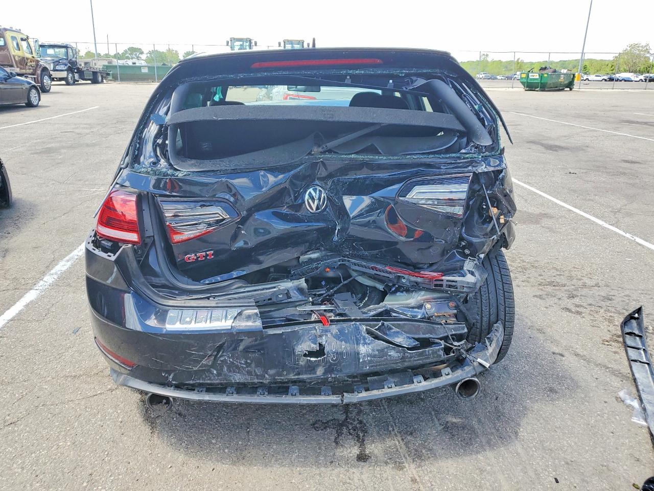 Volkswagen GTI S