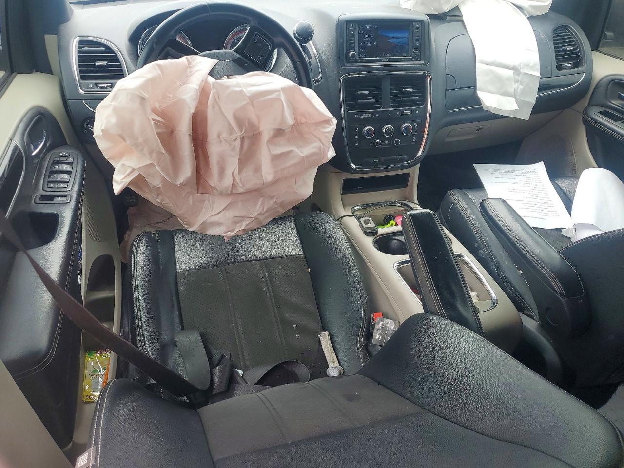 Dodge Caravan Sxt