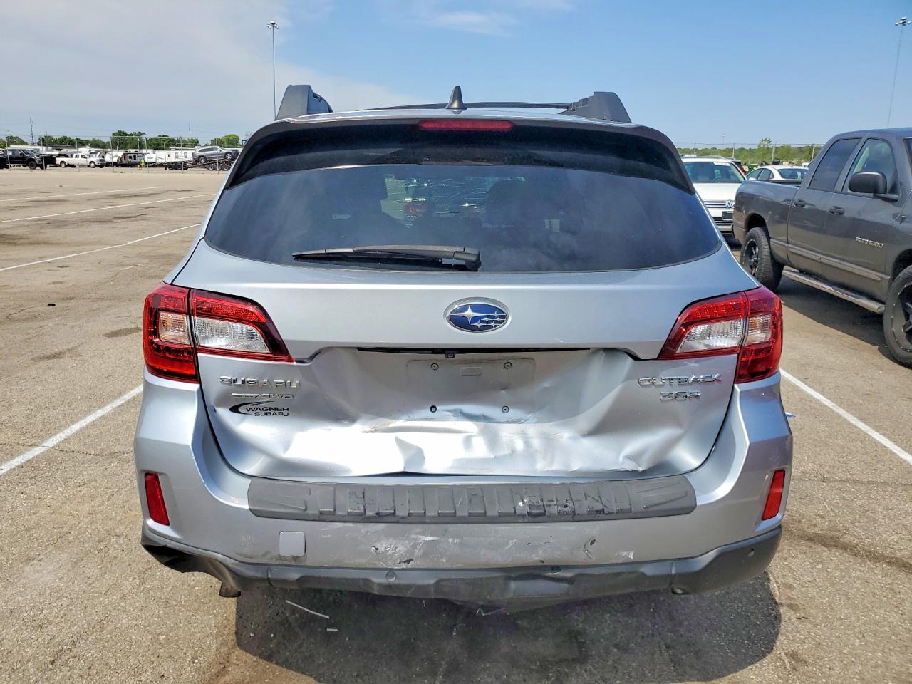Subaru Outback 3.6r Limited