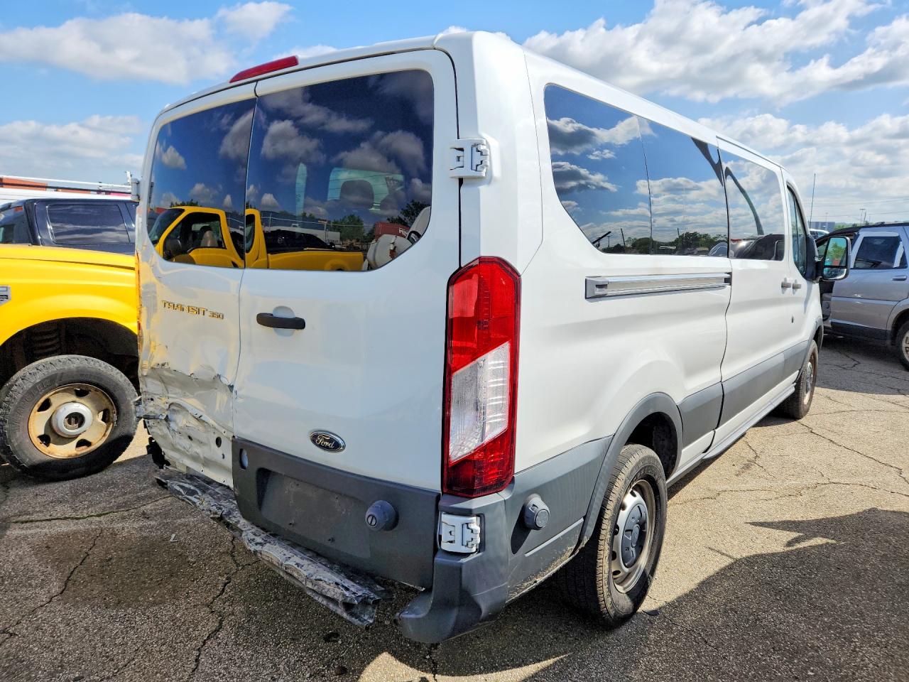 Ford Transit T-350
