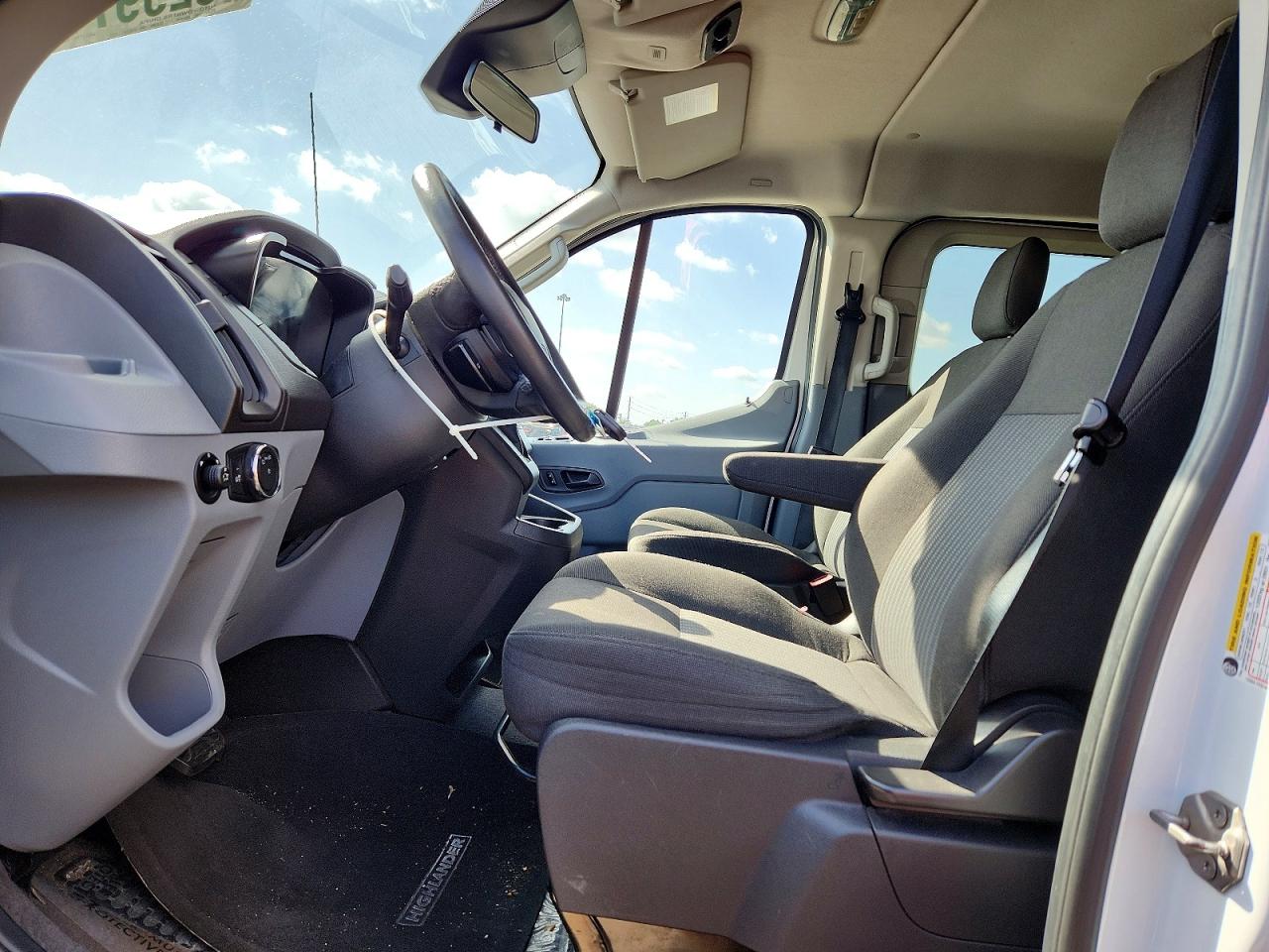 Ford Transit T-350