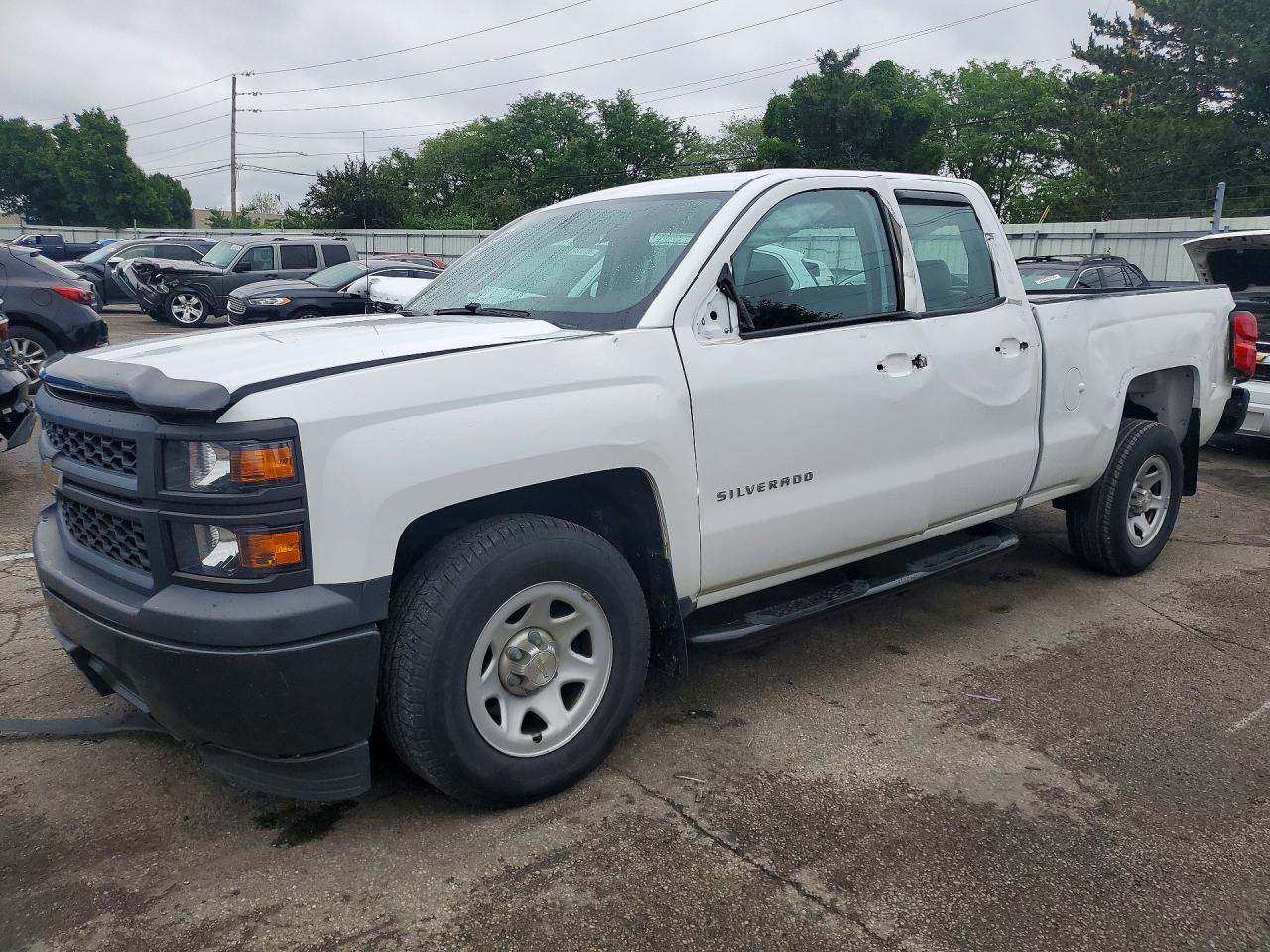 Salvage Chevrolet Silverado Image