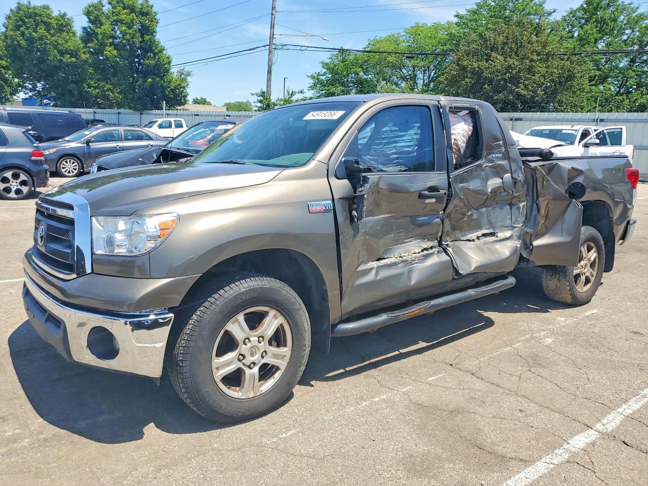 Salvage Toyota Tundra Image
