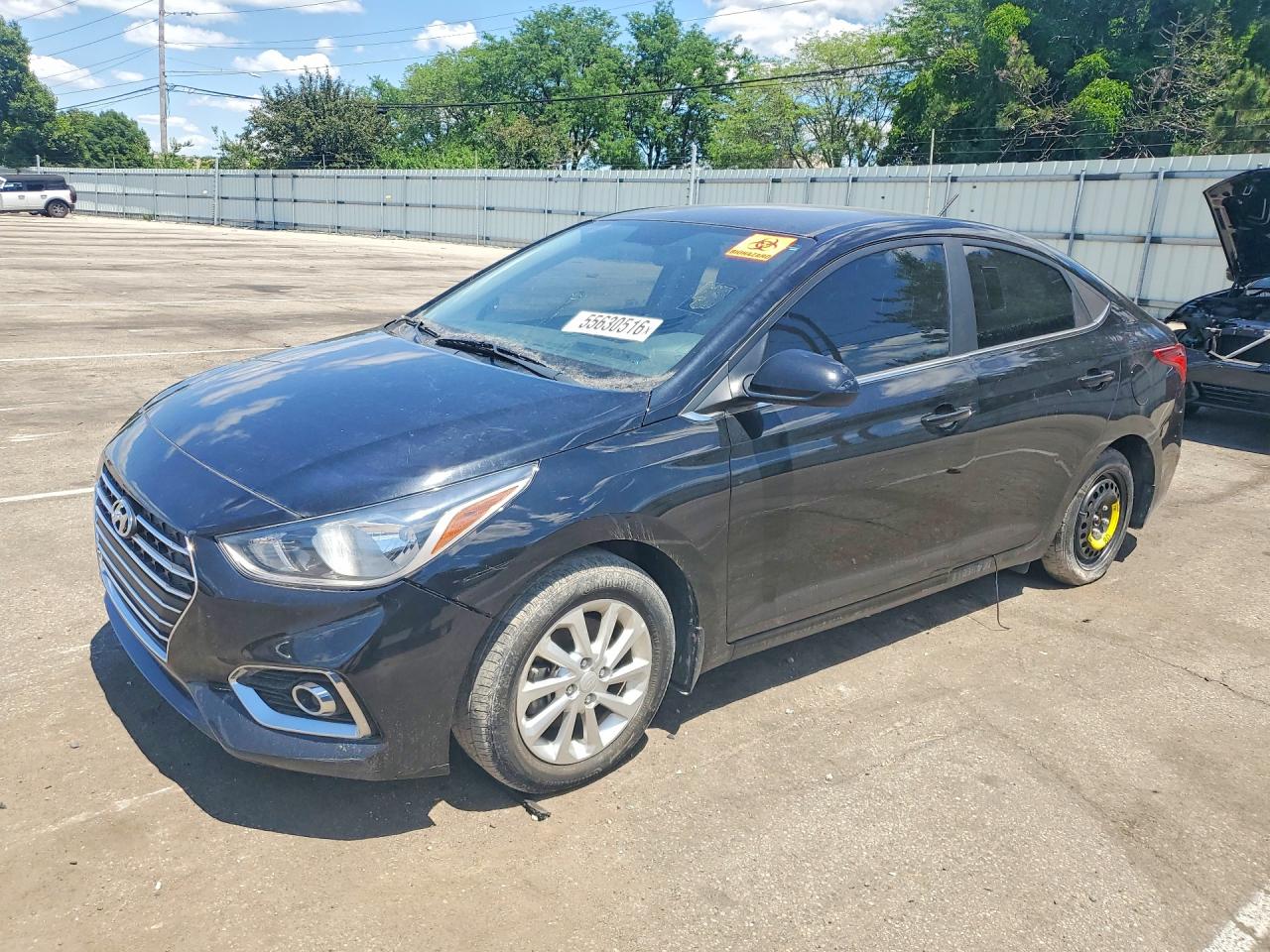 Salvage Hyundai ACCENT Image
