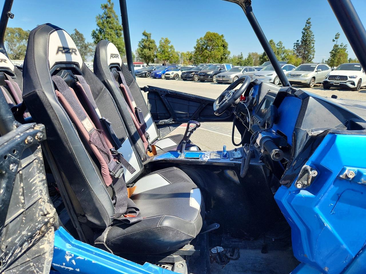 Polaris RZR