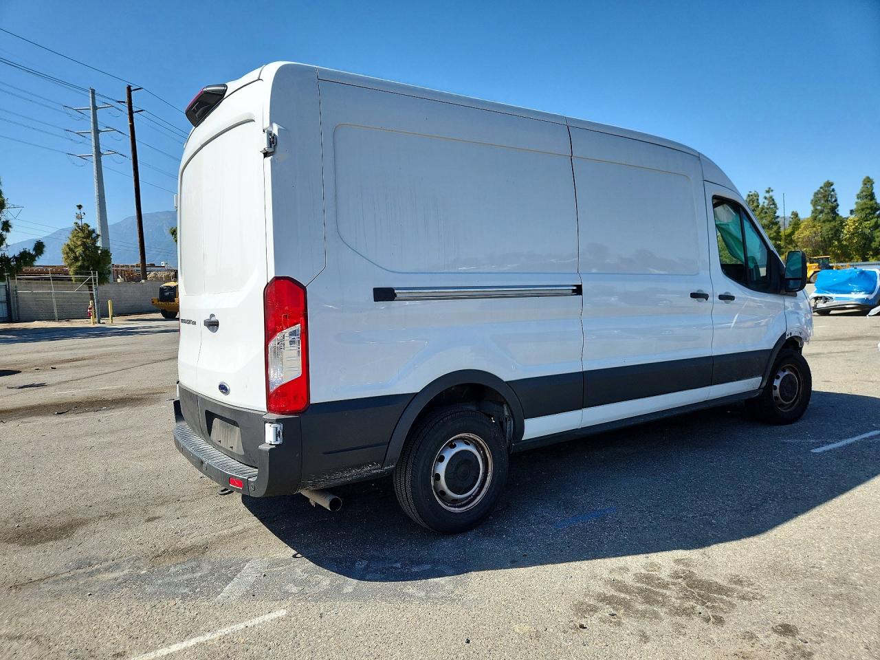 Ford Transit T-250
