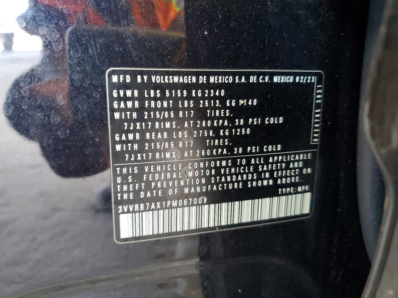 Volkswagen Tiguan S
