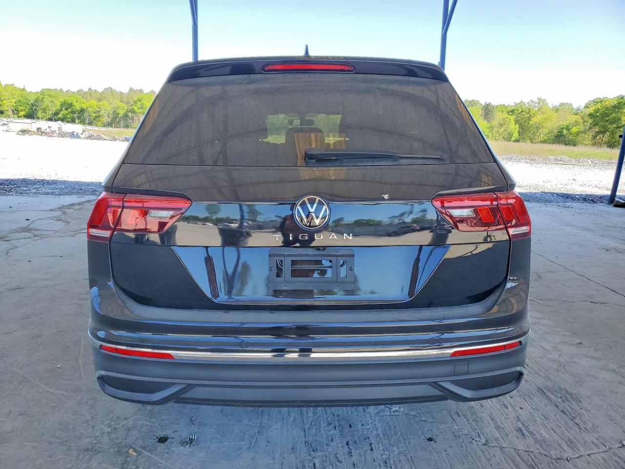 Volkswagen Tiguan S