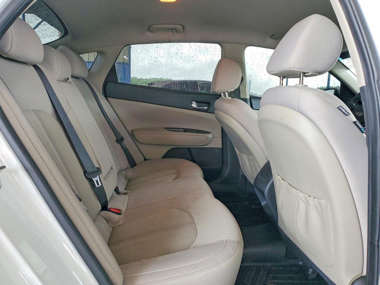 Kia Optima Lx
