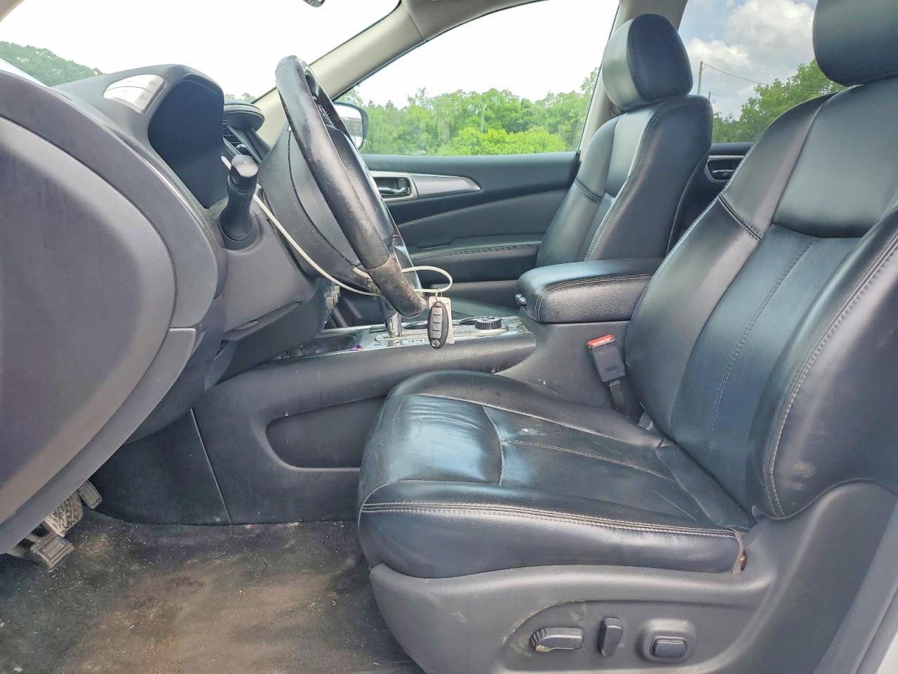 Nissan Pathfinder Sl