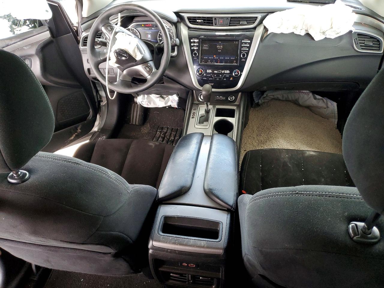 Nissan Murano S