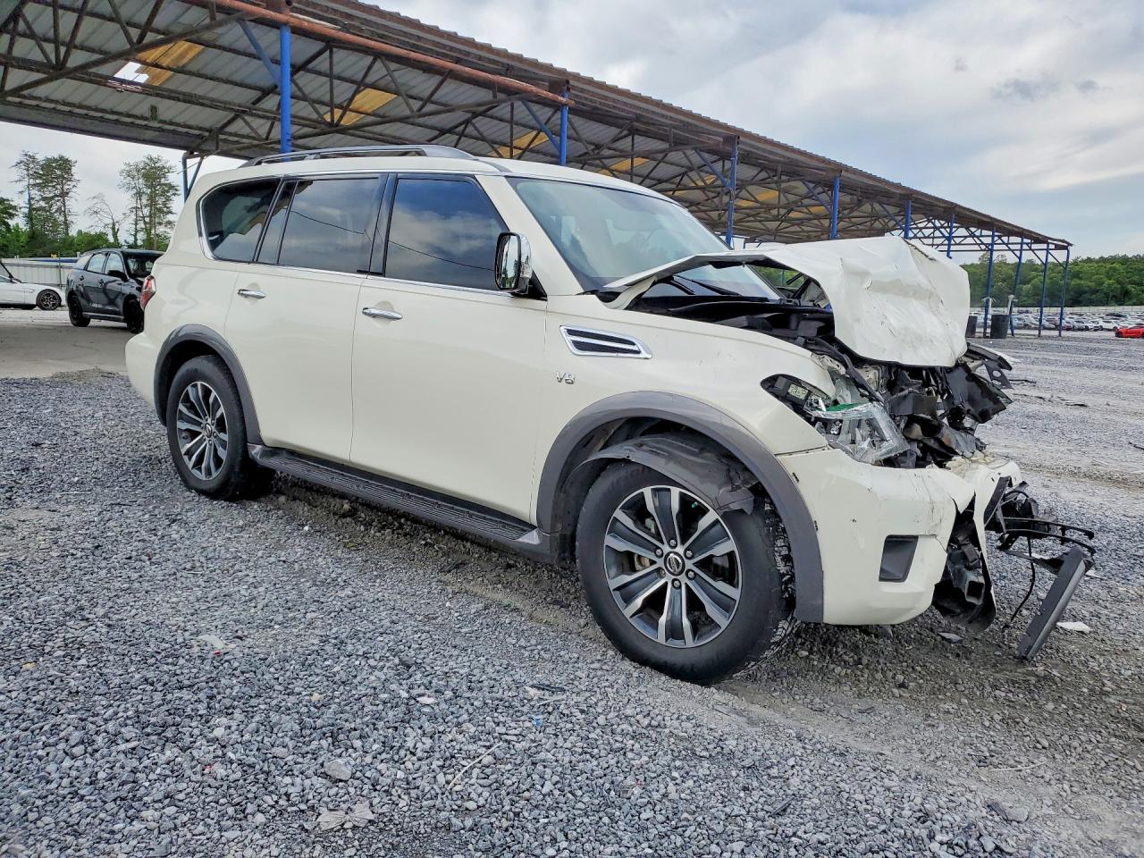 Nissan Armada Sl