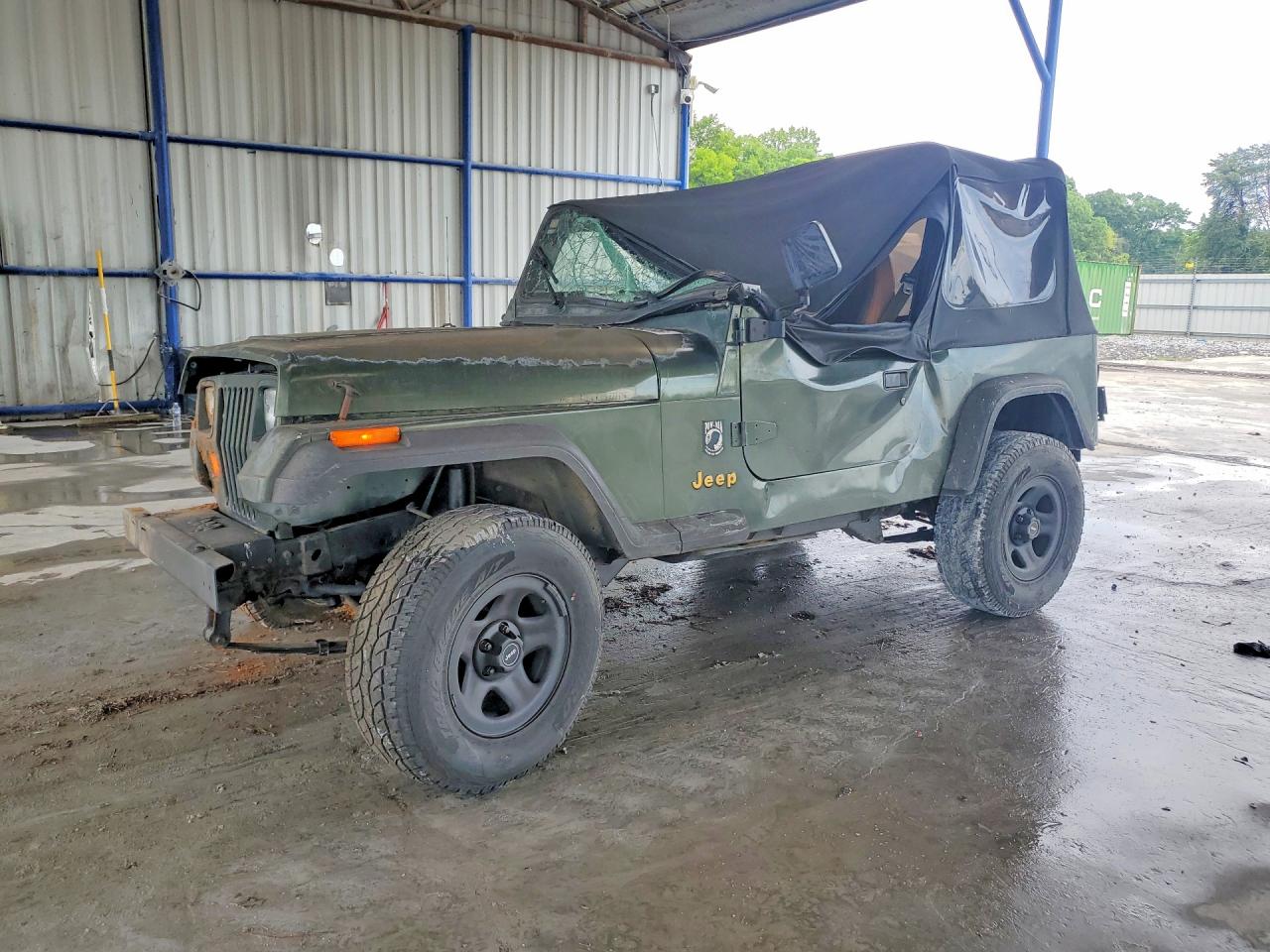 Salvage Jeep Wrangler Image
