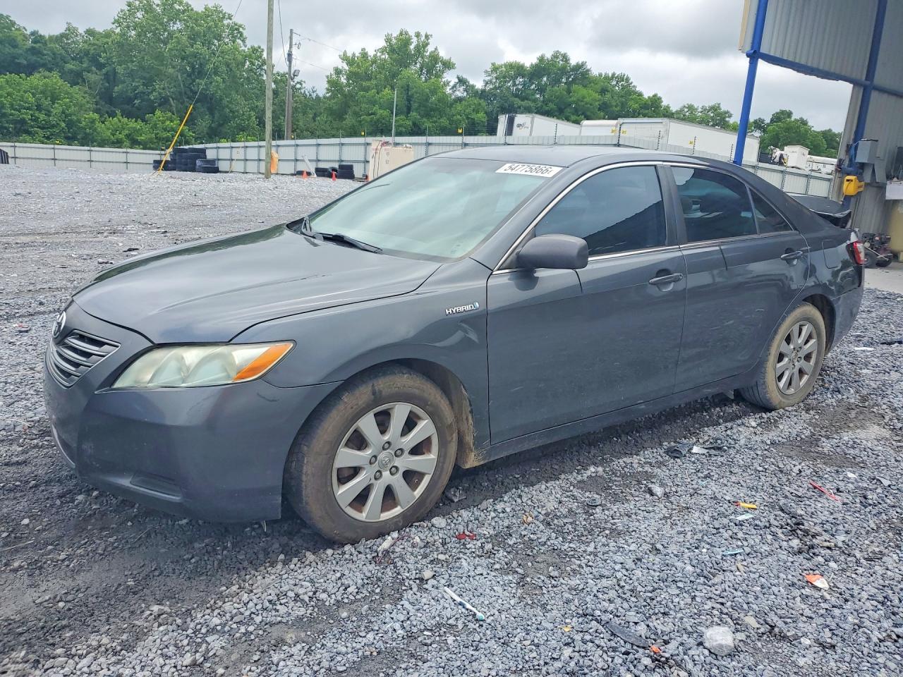 Salvage Toyota Camry Image