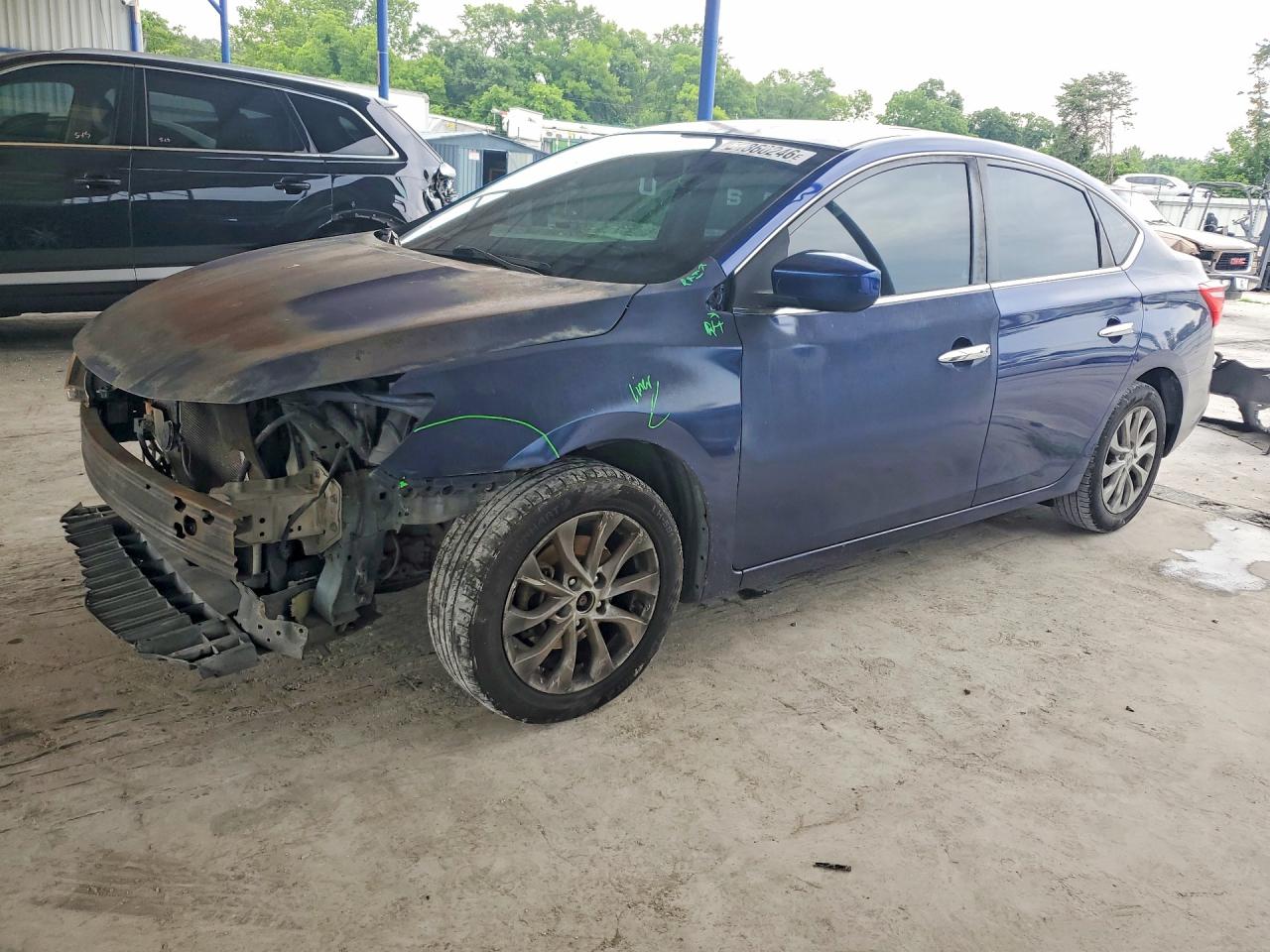 Salvage Nissan Sentra Image