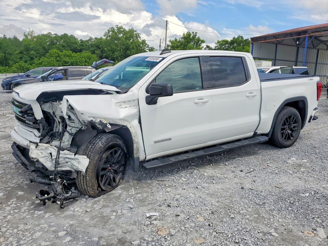 Salvage GMC Sierra Image