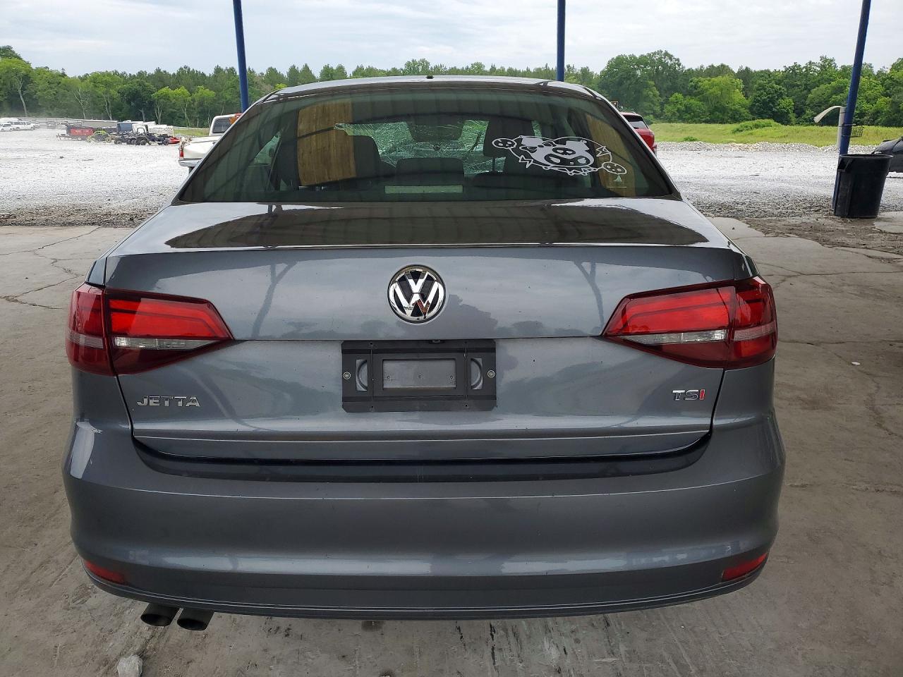 Volkswagen Jetta S