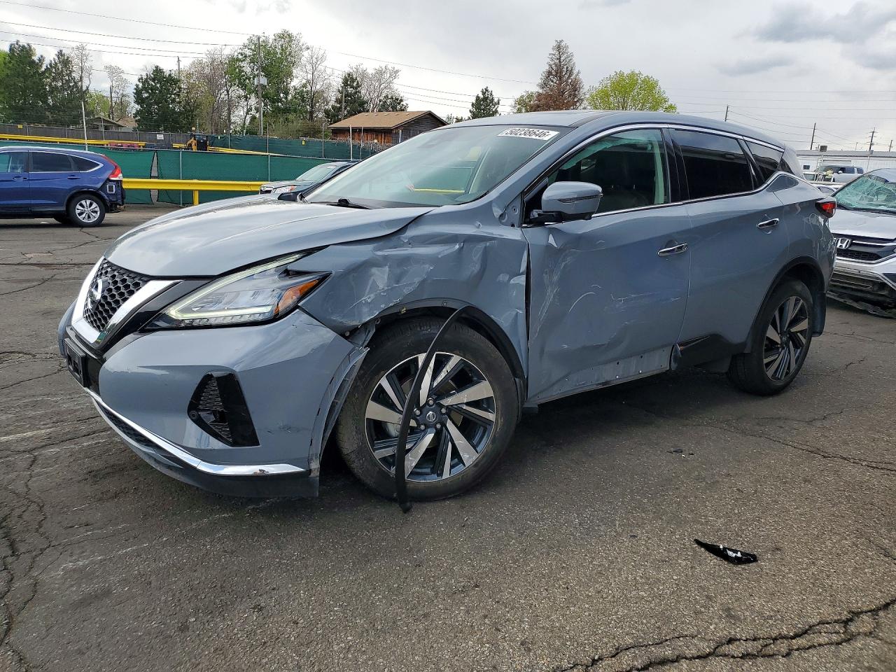 Salvage Nissan Murano Image