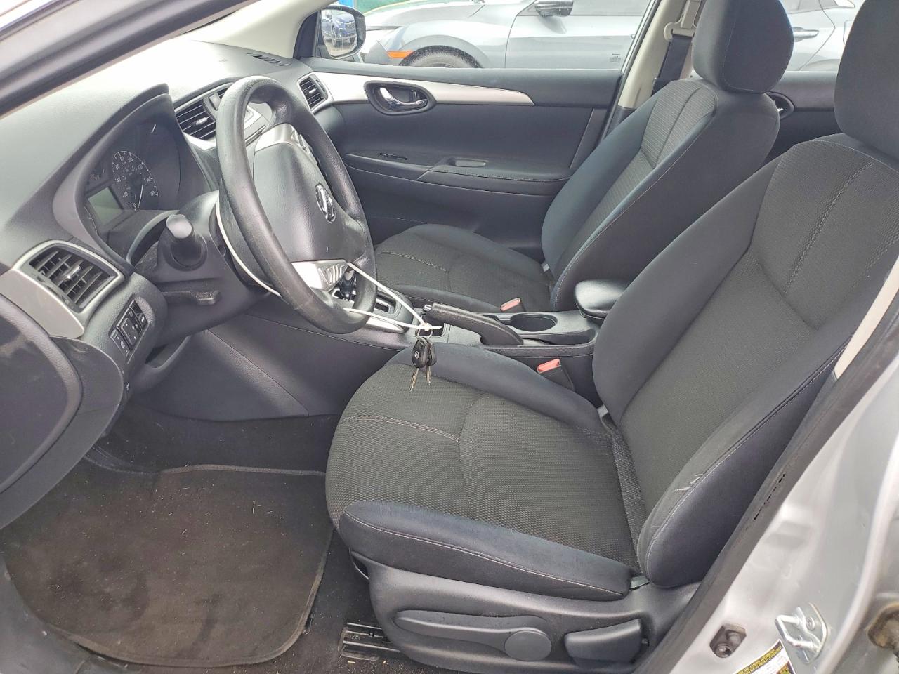 Nissan Sentra S