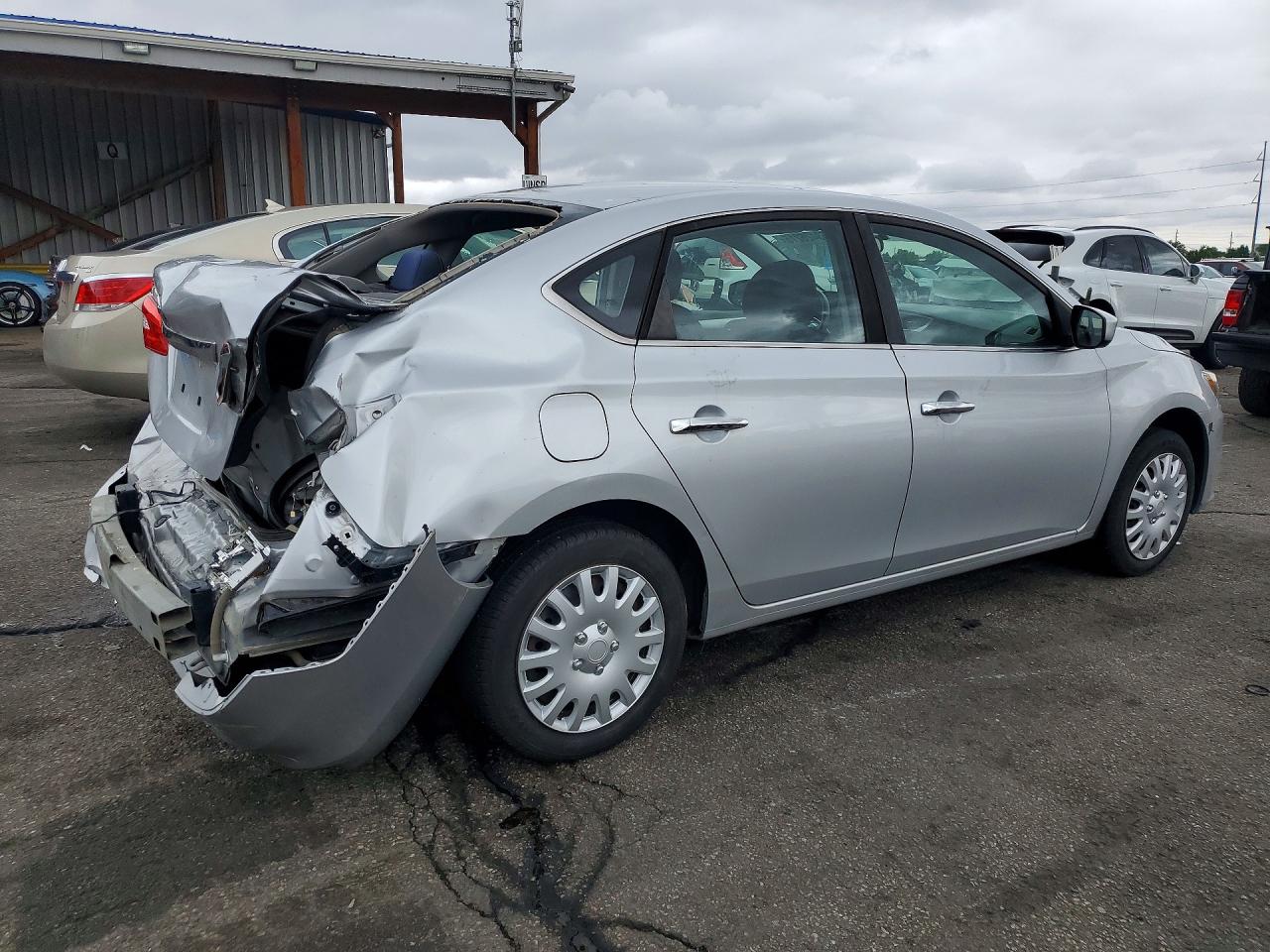 Nissan Sentra S