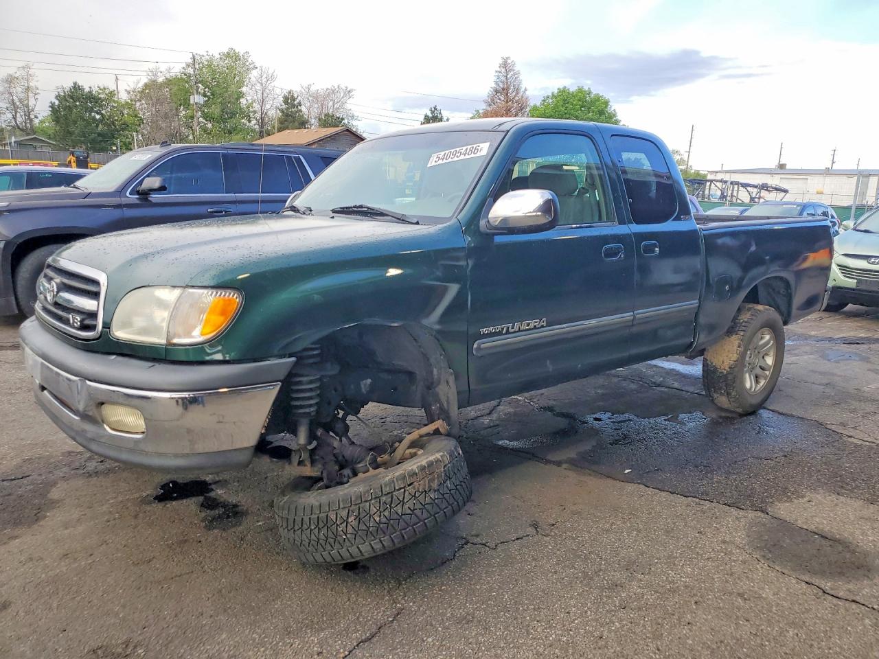 Salvage Toyota Tundra Image