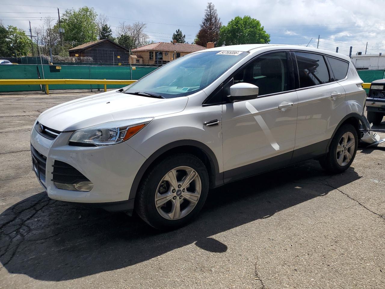 Salvage Ford Escape Image