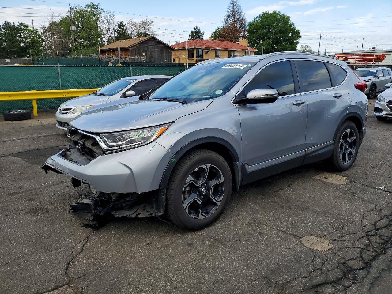 Salvage Honda Crv Image