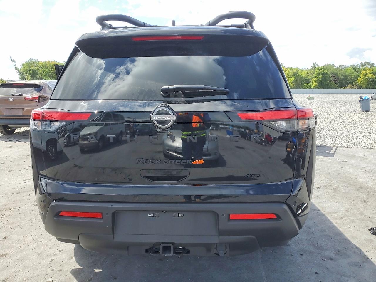 Nissan Pathfinder Rock Creek
