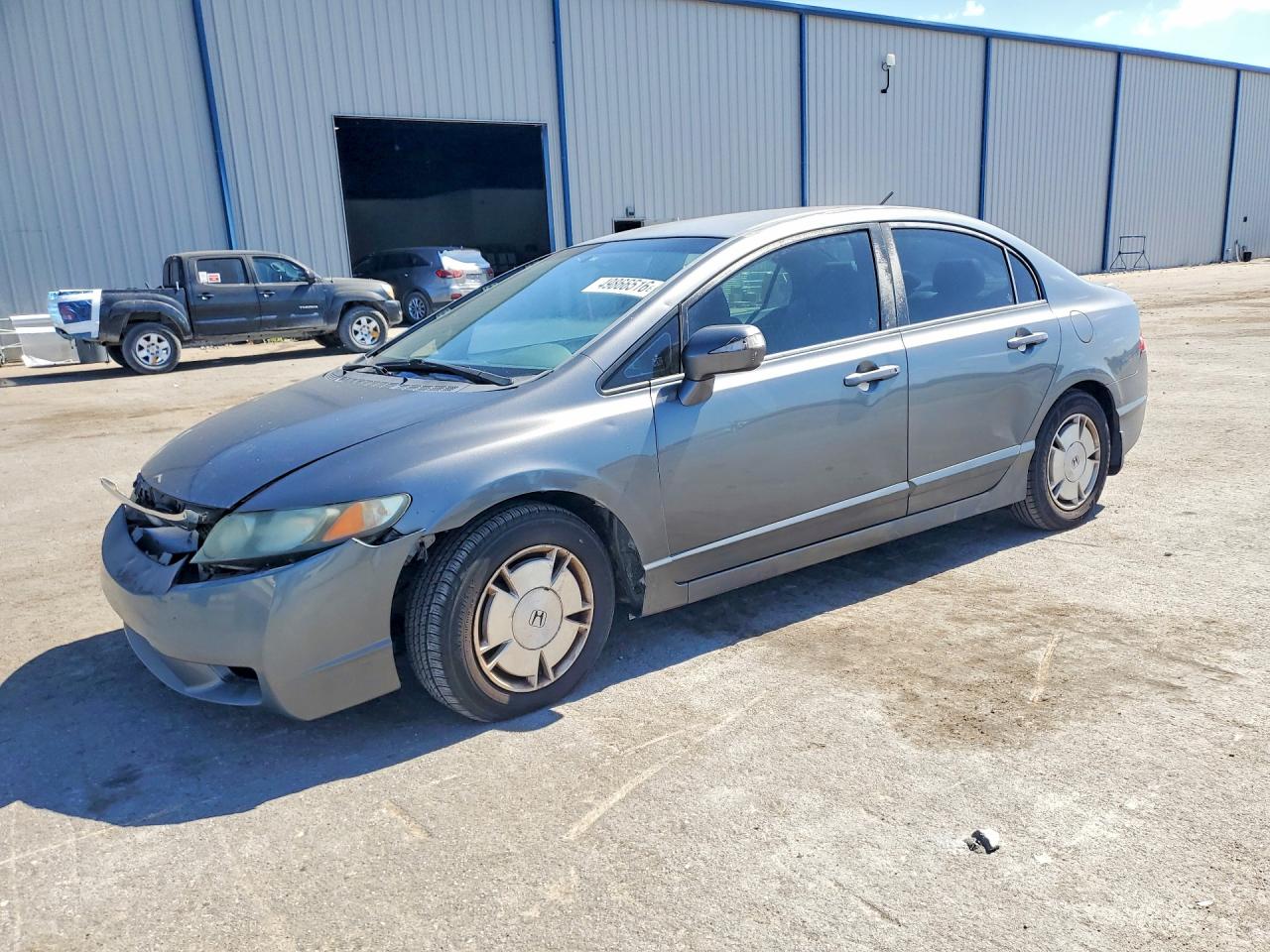 Salvage Honda Civic Image